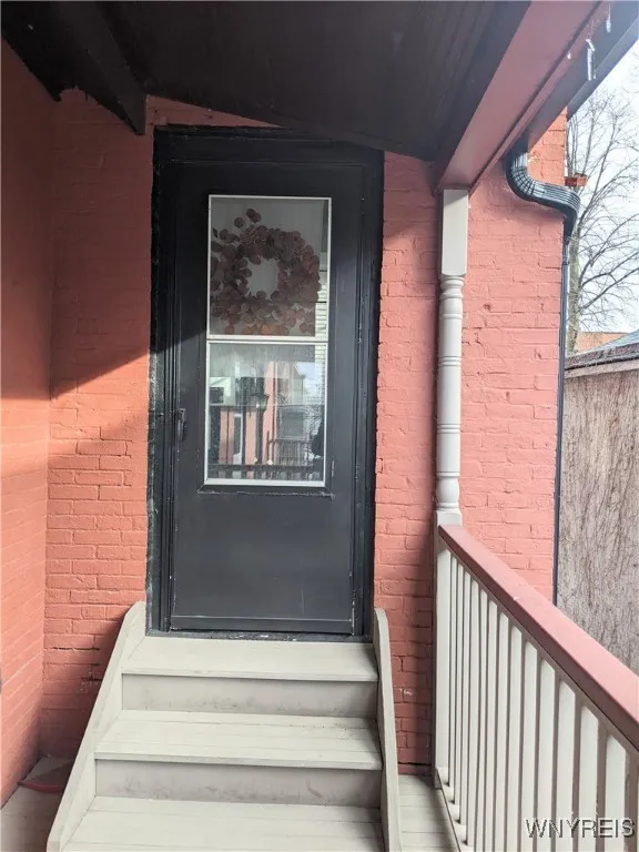 Private side entrance