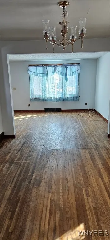 Dining room - view into living room