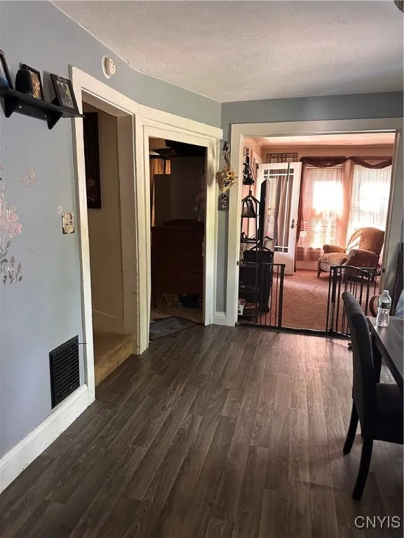 140 Scio Street, Watertown-city, New York 13601, Watertown City, New York 13601, 4 Bedrooms Bedrooms, 8 Rooms Rooms,1 BathroomBathrooms,Residential,Closed,140 Scio Street, Watertown-city, New York 13601,0,S1586959