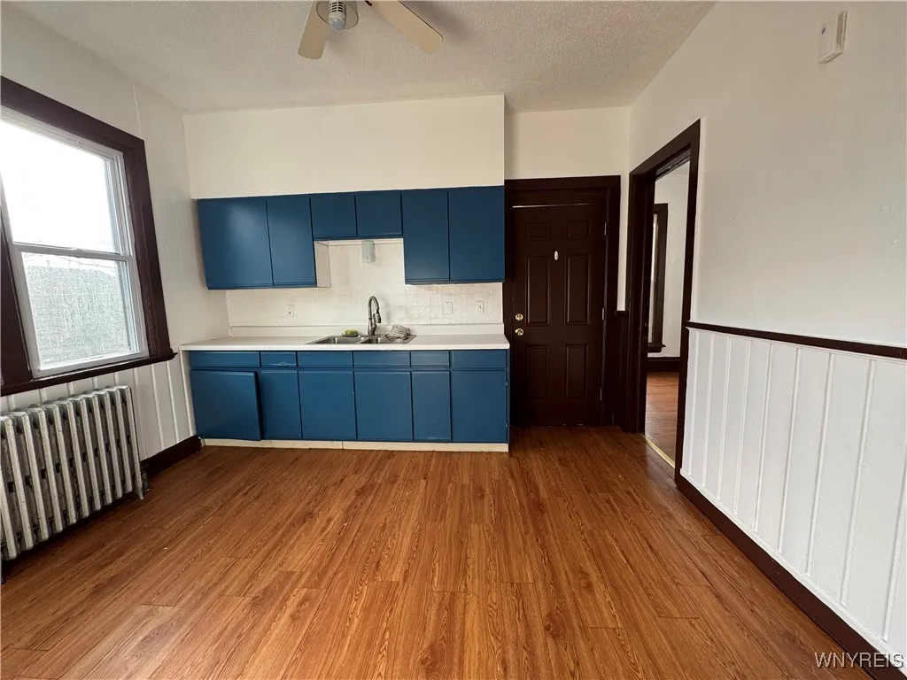 136 Longnecker Street, Buffalo, New York 14206, Buffalo, New York 14206, 6 Bedrooms Bedrooms, ,2 BathroomsBathrooms,Residential,Closed,136 Longnecker Street, Buffalo, New York 14206,0,B1587557