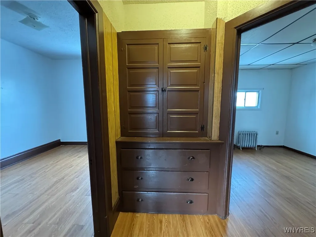 136 Longnecker Street, Buffalo, New York 14206, Buffalo, New York 14206, 6 Bedrooms Bedrooms, ,2 BathroomsBathrooms,Residential,Closed,136 Longnecker Street, Buffalo, New York 14206,0,B1587557