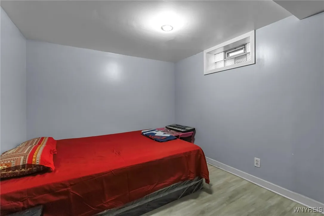 26 South Rossler Avenue, Cheektowaga, New York 142, Cheektowaga, New York 14206, 5 Bedrooms Bedrooms, 9 Rooms Rooms,2 BathroomsBathrooms,Residential,Closed,26 South Rossler Avenue, Cheektowaga, New York 142,0,B1587790