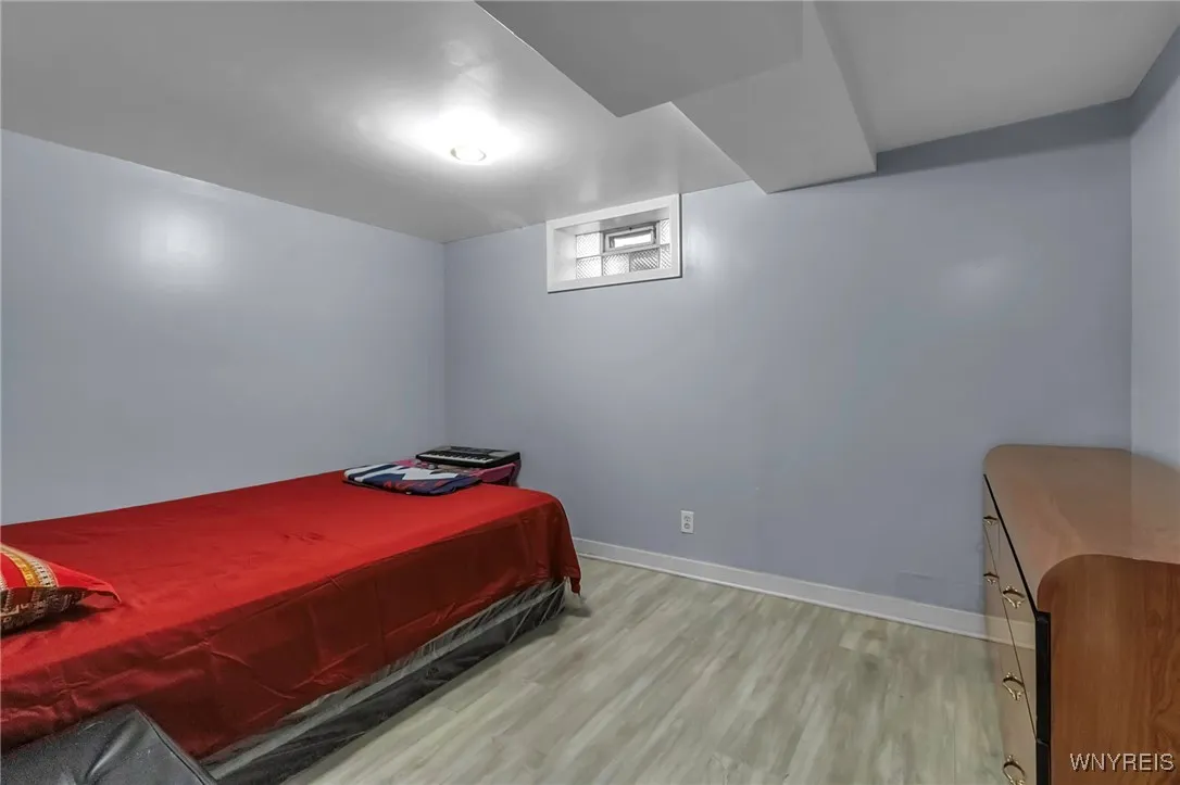 26 South Rossler Avenue, Cheektowaga, New York 142, Cheektowaga, New York 14206, 5 Bedrooms Bedrooms, 9 Rooms Rooms,2 BathroomsBathrooms,Residential,Closed,26 South Rossler Avenue, Cheektowaga, New York 142,0,B1587790