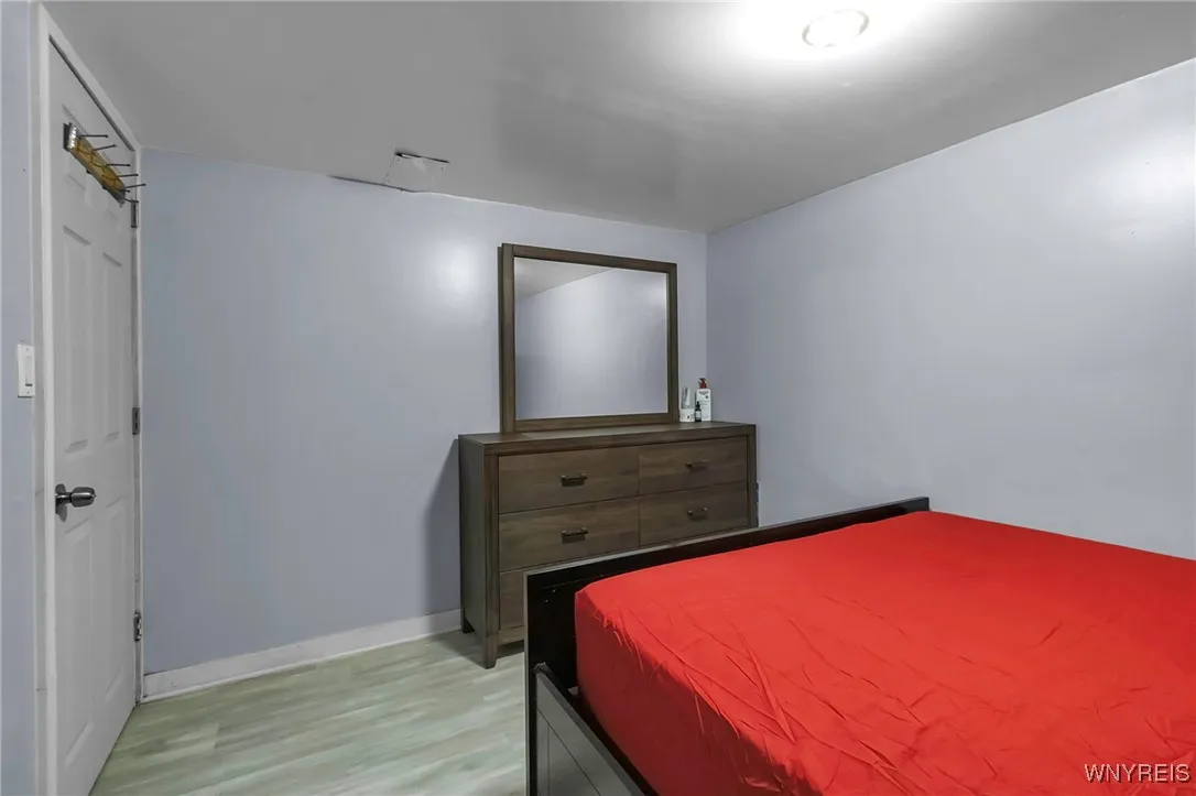 26 South Rossler Avenue, Cheektowaga, New York 142, Cheektowaga, New York 14206, 5 Bedrooms Bedrooms, 9 Rooms Rooms,2 BathroomsBathrooms,Residential,Closed,26 South Rossler Avenue, Cheektowaga, New York 142,0,B1587790
