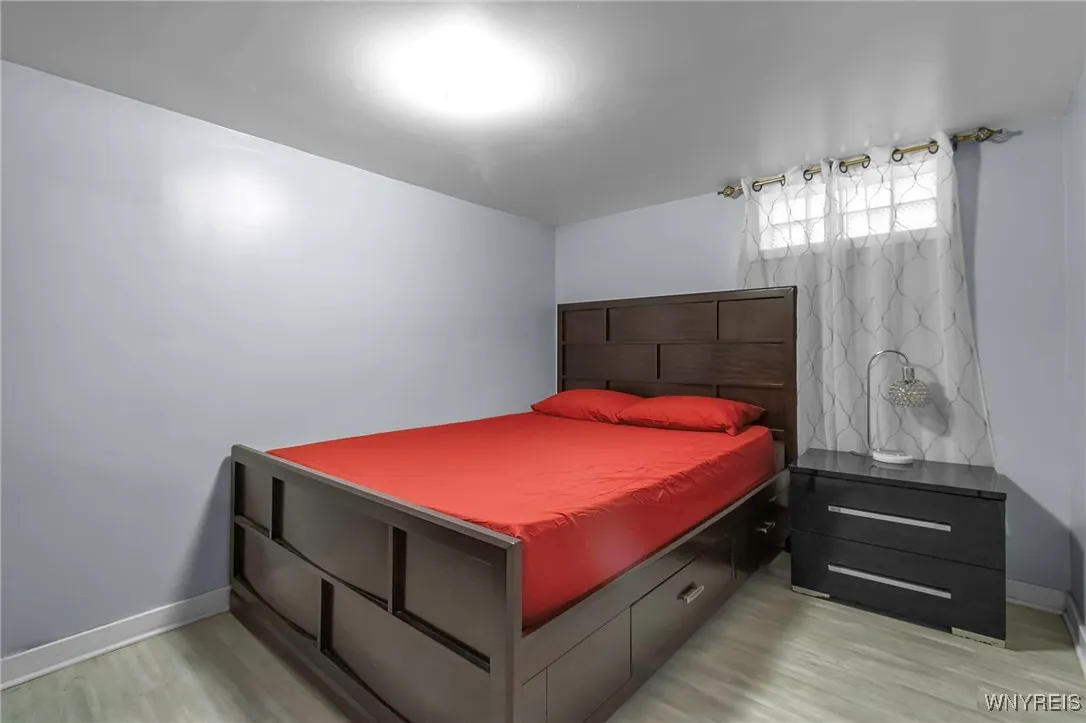 26 South Rossler Avenue, Cheektowaga, New York 142, Cheektowaga, New York 14206, 5 Bedrooms Bedrooms, 9 Rooms Rooms,2 BathroomsBathrooms,Residential,Closed,26 South Rossler Avenue, Cheektowaga, New York 142,0,B1587790