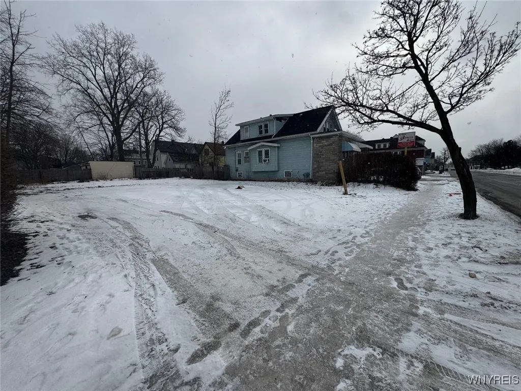 989 Tonawanda Street, Buffalo, New York 14207, Buffalo, New York 14207, ,Land,Closed,989 Tonawanda Street, Buffalo, New York 14207,0,B1587808