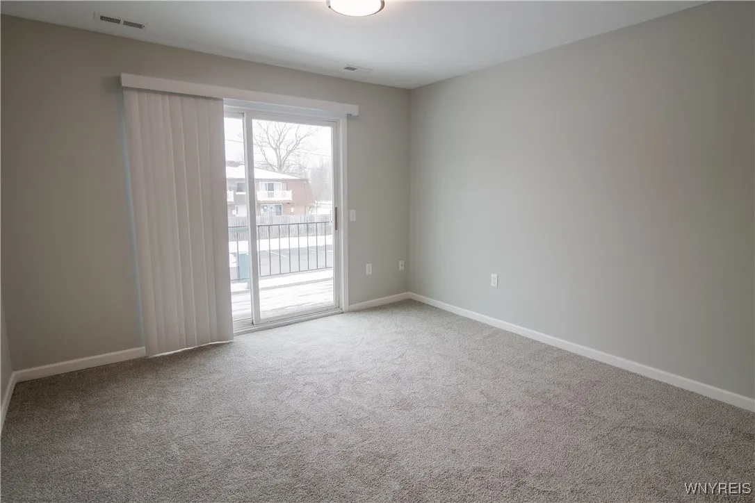 11 Robert Drive, Lancaster, New York 14086, Lancaster, New York 14086, 2 Bedrooms Bedrooms, 5 Rooms Rooms,1 BathroomBathrooms,Residential Lease,Closed,11 Robert Drive, Lancaster, New York 14086,0,B1587918