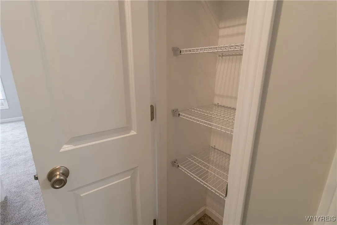 11 Robert Drive, Lancaster, New York 14086, Lancaster, New York 14086, 2 Bedrooms Bedrooms, 5 Rooms Rooms,1 BathroomBathrooms,Residential Lease,Closed,11 Robert Drive, Lancaster, New York 14086,0,B1587918