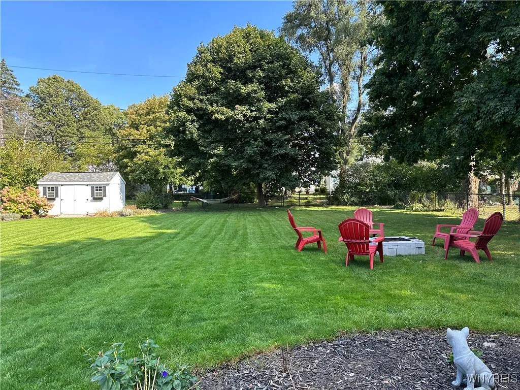 4331 Cameron Drive, Clarence, New York 14221, Clarence, New York 14221, 3 Bedrooms Bedrooms, 6 Rooms Rooms,1 BathroomBathrooms,Residential,Closed,4331 Cameron Drive, Clarence, New York 14221,0,B1587662