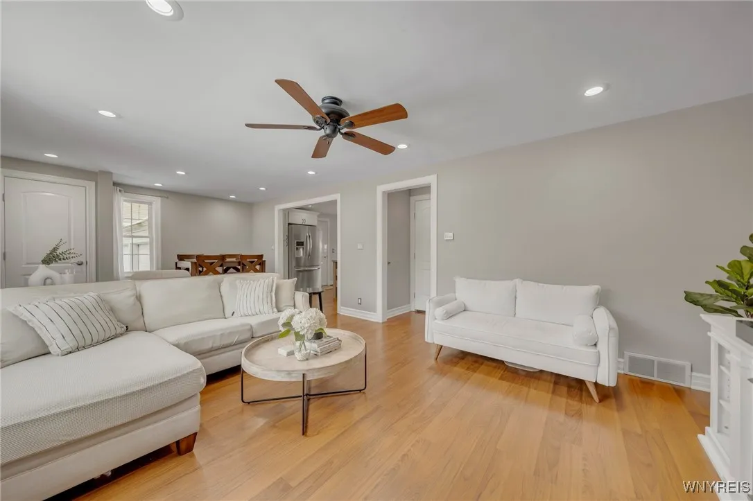 4331 Cameron Drive, Clarence, New York 14221, Clarence, New York 14221, 3 Bedrooms Bedrooms, 6 Rooms Rooms,1 BathroomBathrooms,Residential,Closed,4331 Cameron Drive, Clarence, New York 14221,0,B1587662