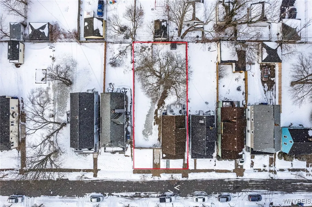 195 Merrimac Street, Buffalo, New York 14214, Buffalo, New York 14214, 4 Bedrooms Bedrooms, 8 Rooms Rooms,2 BathroomsBathrooms,Residential,Closed,195 Merrimac Street, Buffalo, New York 14214,0,B1588028
