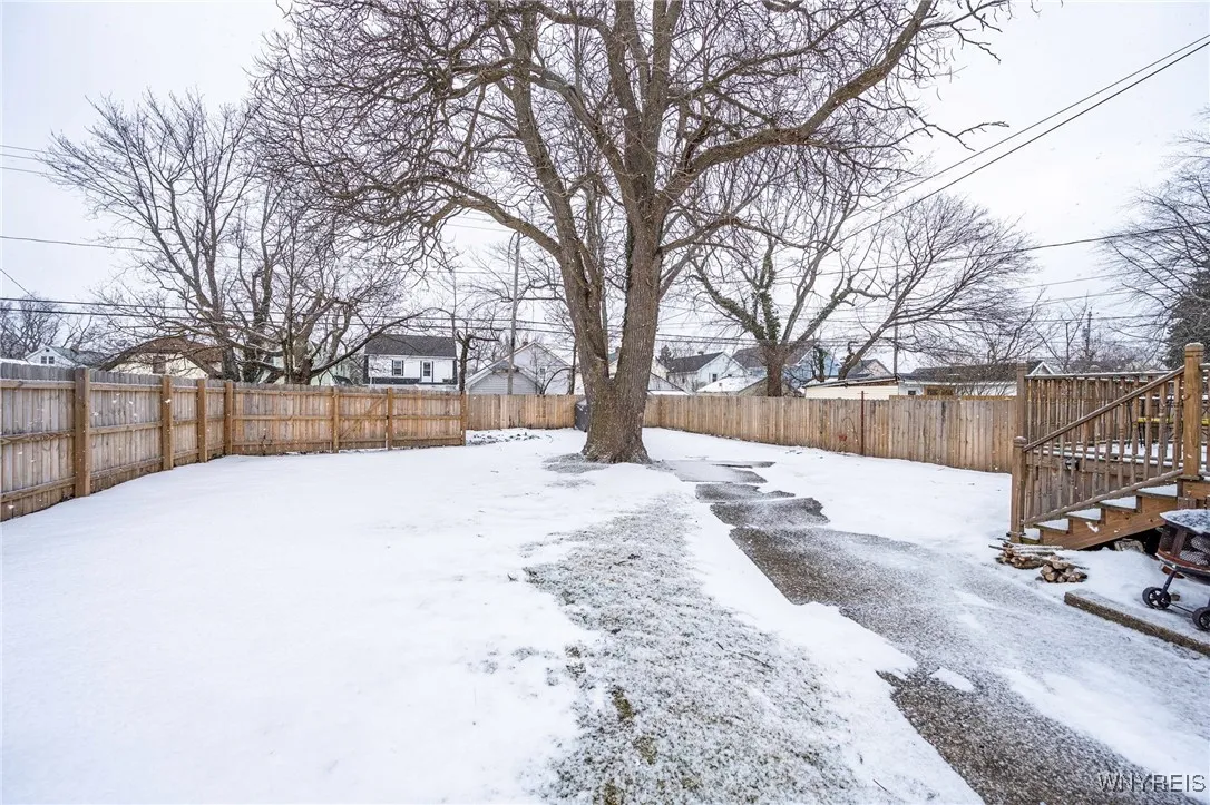 195 Merrimac Street, Buffalo, New York 14214, Buffalo, New York 14214, 4 Bedrooms Bedrooms, 8 Rooms Rooms,2 BathroomsBathrooms,Residential,Closed,195 Merrimac Street, Buffalo, New York 14214,0,B1588028