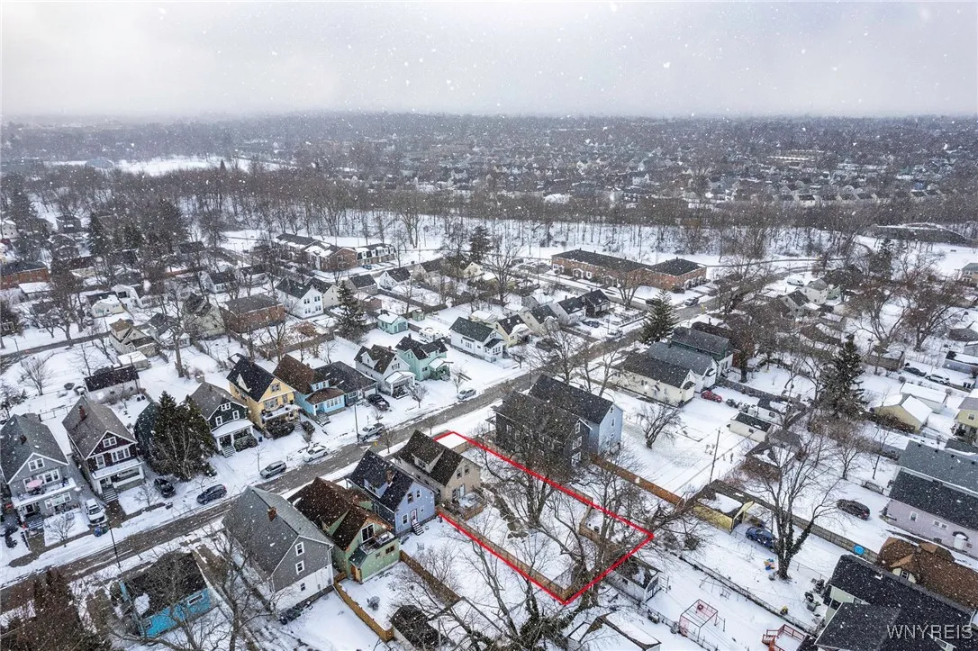 195 Merrimac Street, Buffalo, New York 14214, Buffalo, New York 14214, 4 Bedrooms Bedrooms, 8 Rooms Rooms,2 BathroomsBathrooms,Residential,Closed,195 Merrimac Street, Buffalo, New York 14214,0,B1588028