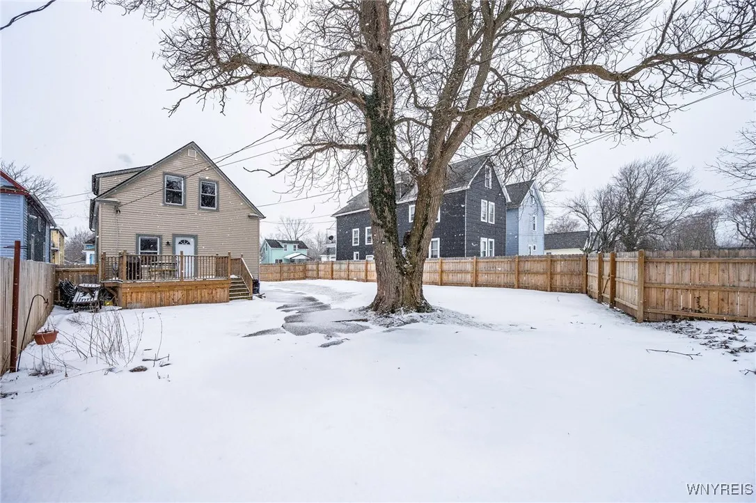 195 Merrimac Street, Buffalo, New York 14214, Buffalo, New York 14214, 4 Bedrooms Bedrooms, 8 Rooms Rooms,2 BathroomsBathrooms,Residential,Closed,195 Merrimac Street, Buffalo, New York 14214,0,B1588028
