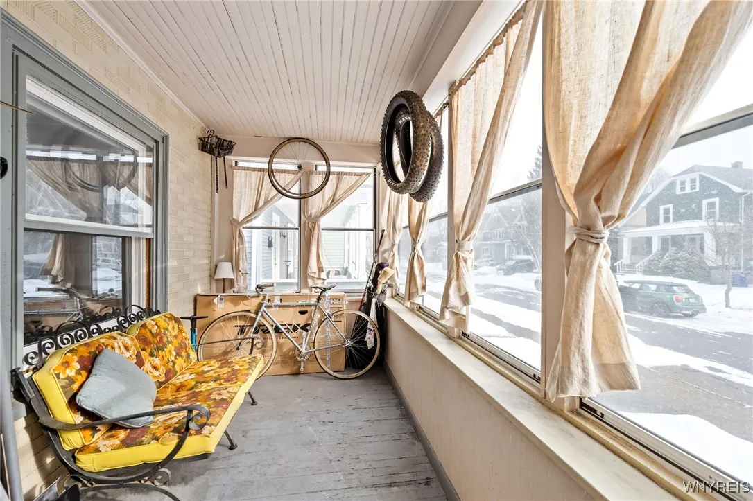 195 Merrimac Street, Buffalo, New York 14214, Buffalo, New York 14214, 4 Bedrooms Bedrooms, 8 Rooms Rooms,2 BathroomsBathrooms,Residential,Closed,195 Merrimac Street, Buffalo, New York 14214,0,B1588028