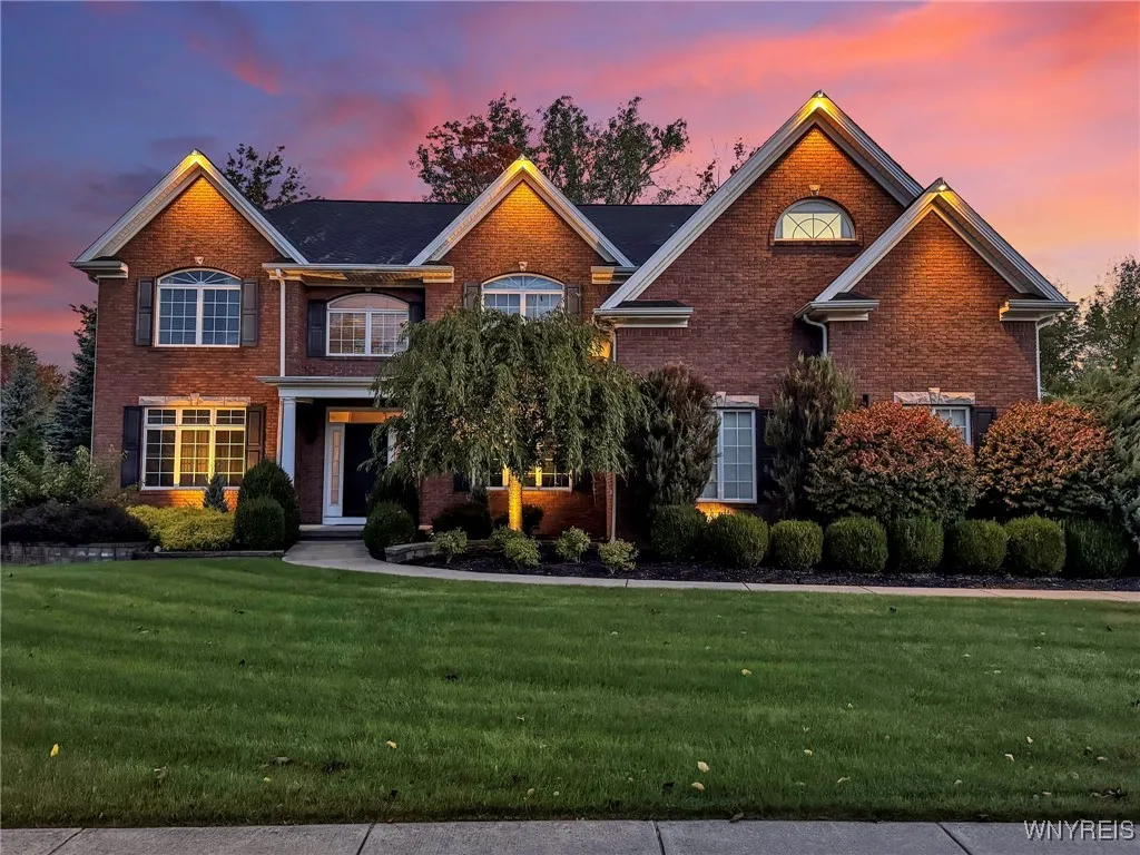 165 Via Foresta Lane, Amherst, New York 14221, Amherst, New York 14221, 4 Bedrooms Bedrooms, 9 Rooms Rooms,3 BathroomsBathrooms,Residential,Closed,165 Via Foresta Lane, Amherst, New York 14221,0,B1588039