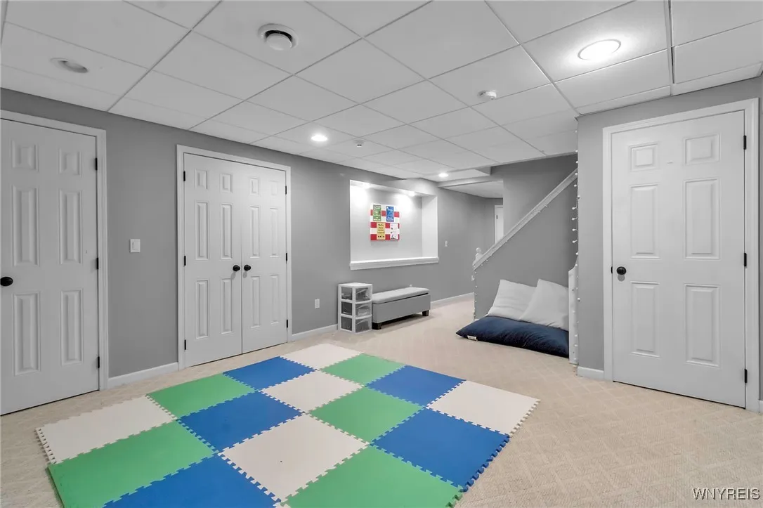 165 Via Foresta Lane, Amherst, New York 14221, Amherst, New York 14221, 4 Bedrooms Bedrooms, 9 Rooms Rooms,3 BathroomsBathrooms,Residential,Closed,165 Via Foresta Lane, Amherst, New York 14221,0,B1588039