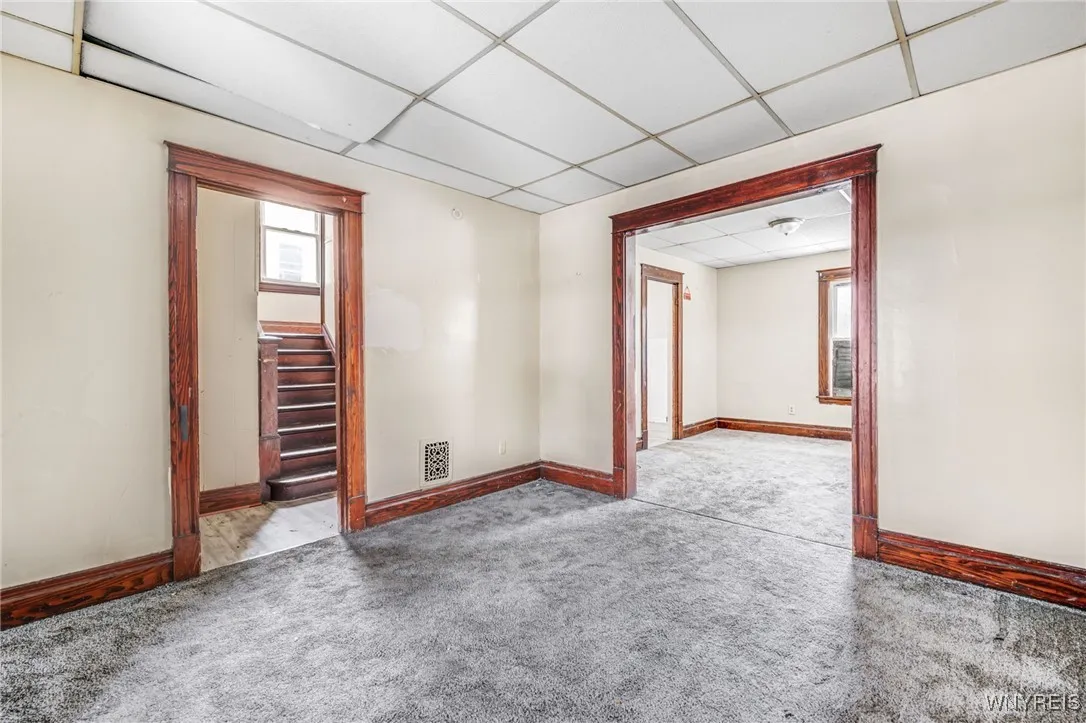 1012 19th Street, Niagara Falls, New York 14301, Niagara Falls, New York 14301, 3 Bedrooms Bedrooms, 8 Rooms Rooms,2 BathroomsBathrooms,Residential,Closed,1012 19th Street, Niagara Falls, New York 14301,0,B1588076