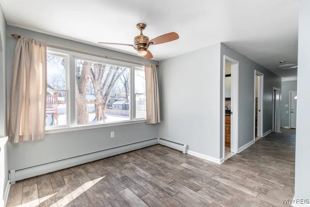 3515 Calvano Drive, Grand Island, New York 14072, Grand Island, New York 14072, 4 Bedrooms Bedrooms, 12 Rooms Rooms,2 BathroomsBathrooms,Residential,Closed,3515 Calvano Drive, Grand Island, New York 14072,0,B1588021