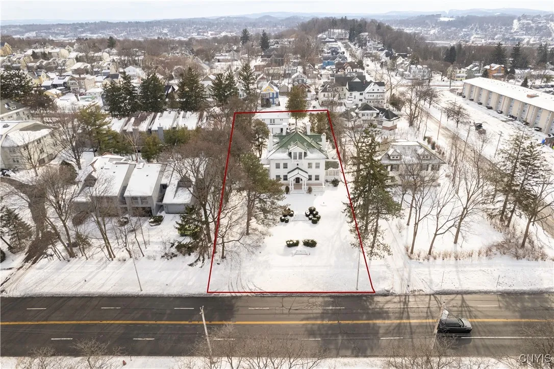 1208 James Street, Syracuse, New York 13203, Syracuse, New York 13203, 15 Bedrooms Bedrooms, ,3 BathroomsBathrooms,Residential,For Sale,1208 James Street, Syracuse, New York 13203,0,S1588009