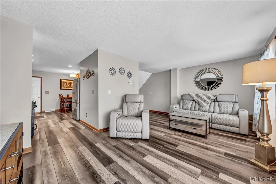 5180 Briercliff Drive, Hamburg, New York 14075, Hamburg, New York 14075, 2 Bedrooms Bedrooms, 4 Rooms Rooms,1 BathroomBathrooms,Residential,Closed,5180 Briercliff Drive, Hamburg, New York 14075,0,B1588114