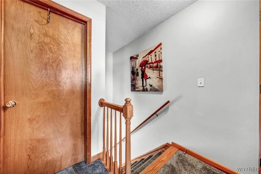 5180 Briercliff Drive, Hamburg, New York 14075, Hamburg, New York 14075, 2 Bedrooms Bedrooms, 4 Rooms Rooms,1 BathroomBathrooms,Residential,Closed,5180 Briercliff Drive, Hamburg, New York 14075,0,B1588114