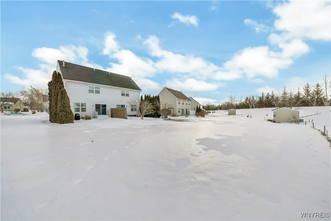 5180 Briercliff Drive, Hamburg, New York 14075, Hamburg, New York 14075, 2 Bedrooms Bedrooms, 4 Rooms Rooms,1 BathroomBathrooms,Residential,Closed,5180 Briercliff Drive, Hamburg, New York 14075,0,B1588114