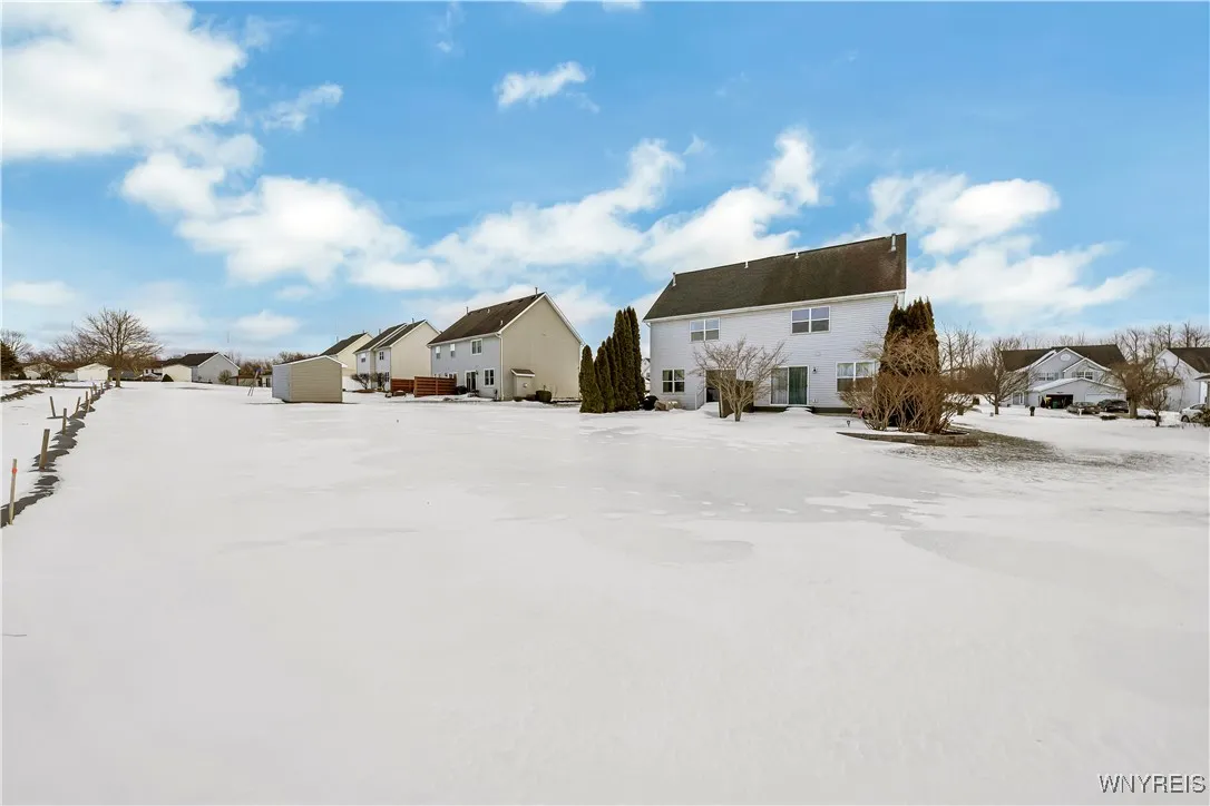 5180 Briercliff Drive, Hamburg, New York 14075, Hamburg, New York 14075, 2 Bedrooms Bedrooms, 4 Rooms Rooms,1 BathroomBathrooms,Residential,Closed,5180 Briercliff Drive, Hamburg, New York 14075,0,B1588114