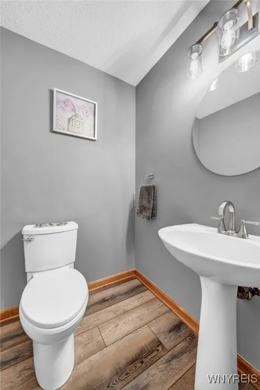 5180 Briercliff Drive, Hamburg, New York 14075, Hamburg, New York 14075, 2 Bedrooms Bedrooms, 4 Rooms Rooms,1 BathroomBathrooms,Residential,Closed,5180 Briercliff Drive, Hamburg, New York 14075,0,B1588114