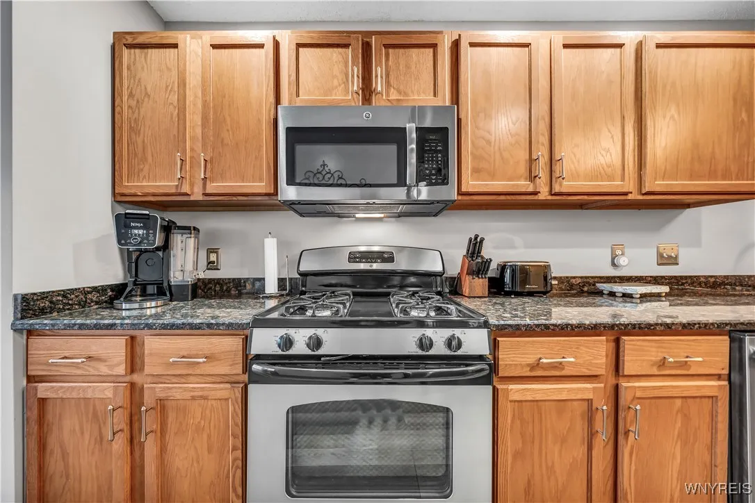 5180 Briercliff Drive, Hamburg, New York 14075, Hamburg, New York 14075, 2 Bedrooms Bedrooms, 4 Rooms Rooms,1 BathroomBathrooms,Residential,Closed,5180 Briercliff Drive, Hamburg, New York 14075,0,B1588114