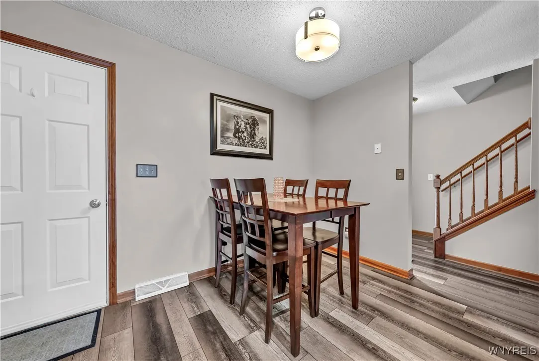 5180 Briercliff Drive, Hamburg, New York 14075, Hamburg, New York 14075, 2 Bedrooms Bedrooms, 4 Rooms Rooms,1 BathroomBathrooms,Residential,Closed,5180 Briercliff Drive, Hamburg, New York 14075,0,B1588114