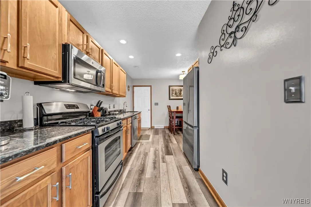 5180 Briercliff Drive, Hamburg, New York 14075, Hamburg, New York 14075, 2 Bedrooms Bedrooms, 4 Rooms Rooms,1 BathroomBathrooms,Residential,Closed,5180 Briercliff Drive, Hamburg, New York 14075,0,B1588114