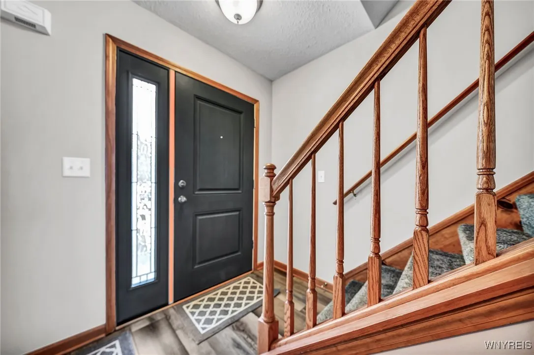 5180 Briercliff Drive, Hamburg, New York 14075, Hamburg, New York 14075, 2 Bedrooms Bedrooms, 4 Rooms Rooms,1 BathroomBathrooms,Residential,Closed,5180 Briercliff Drive, Hamburg, New York 14075,0,B1588114