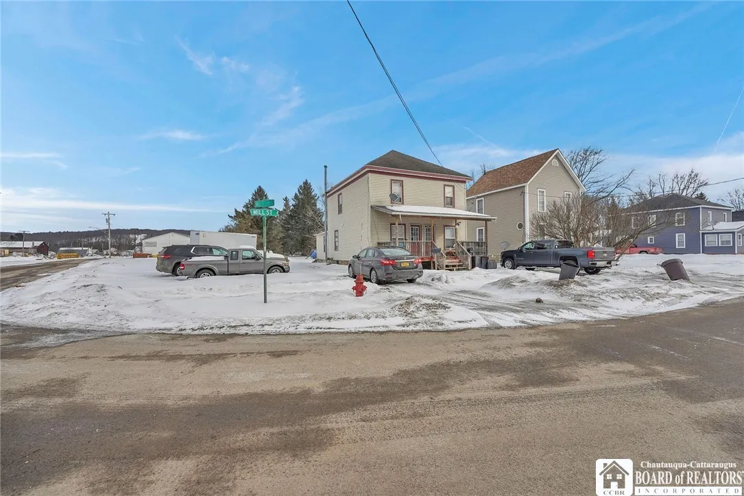 17 Mill Street, Franklinville, New York 14737, Franklinville, New York 14737, 5 Bedrooms Bedrooms, ,2 BathroomsBathrooms,Residential,Closed,17 Mill Street, Franklinville, New York 14737,0,R1587935