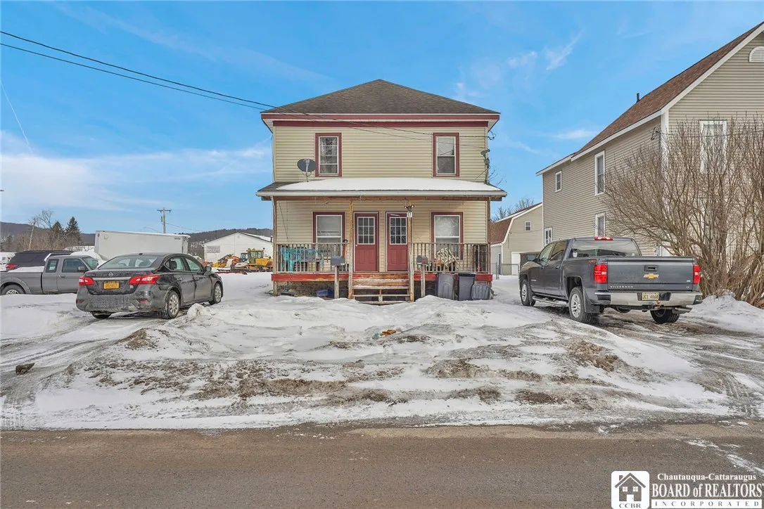 17 Mill Street, Franklinville, New York 14737, Franklinville, New York 14737, 5 Bedrooms Bedrooms, ,2 BathroomsBathrooms,Residential,Closed,17 Mill Street, Franklinville, New York 14737,0,R1587935