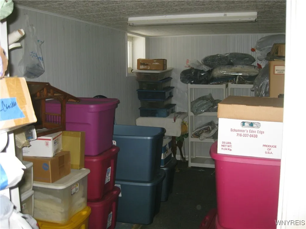 126 Chamberlin Drive, West Seneca, New York 14210, West Seneca, New York 14210, 4 Bedrooms Bedrooms, ,2 BathroomsBathrooms,Residential,Closed,126 Chamberlin Drive, West Seneca, New York 14210,0,B1587974