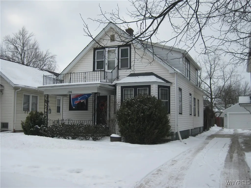 126 Chamberlin Drive, West Seneca, New York 14210, West Seneca, New York 14210, 4 Bedrooms Bedrooms, ,2 BathroomsBathrooms,Residential,Closed,126 Chamberlin Drive, West Seneca, New York 14210,0,B1587974