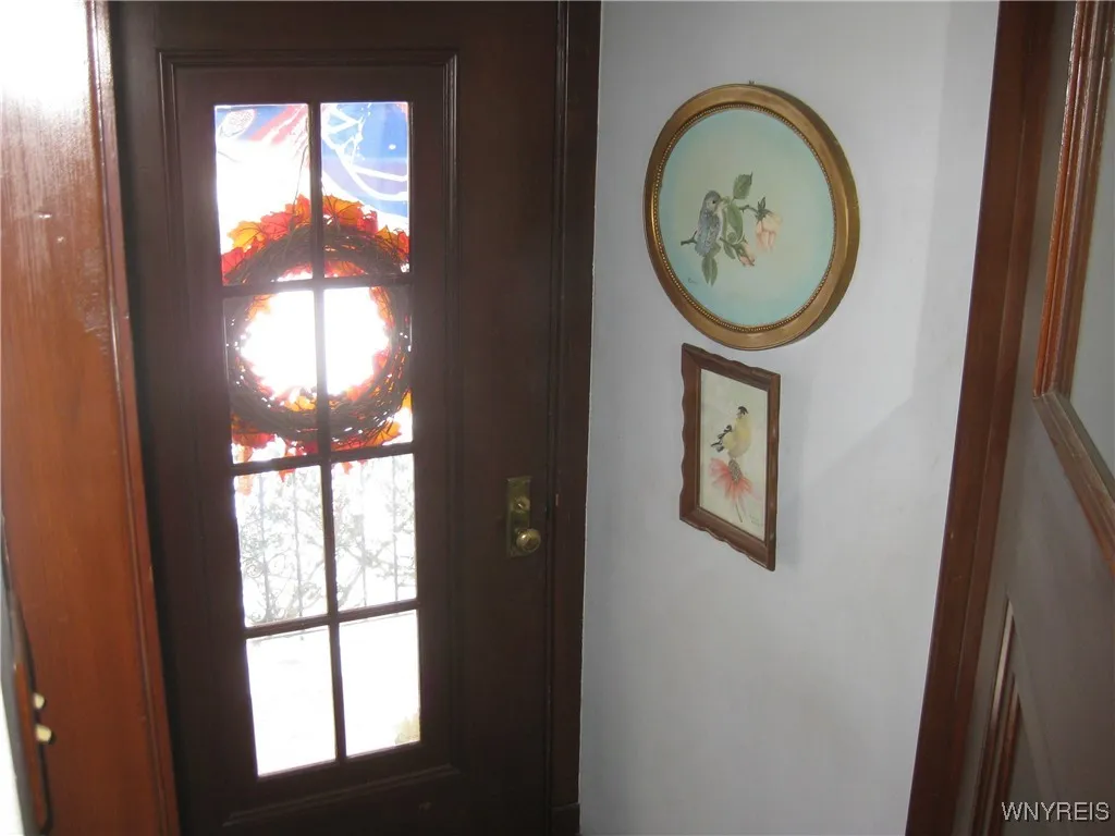 126 Chamberlin Drive, West Seneca, New York 14210, West Seneca, New York 14210, 4 Bedrooms Bedrooms, ,2 BathroomsBathrooms,Residential,Closed,126 Chamberlin Drive, West Seneca, New York 14210,0,B1587974