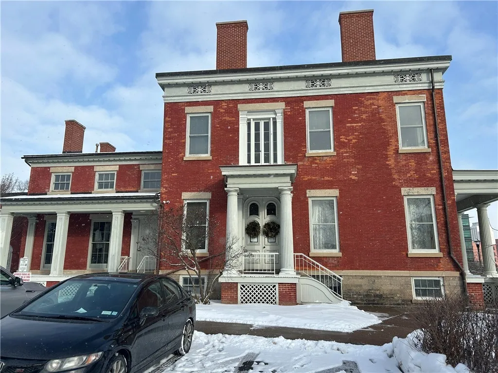 129-133-133 South Fitzhugh Street, Rochester, New, Rochester, New York 14608, ,Commercial Lease,For Rent,129-133-133 South Fitzhugh Street, Rochester, New ,R1588237