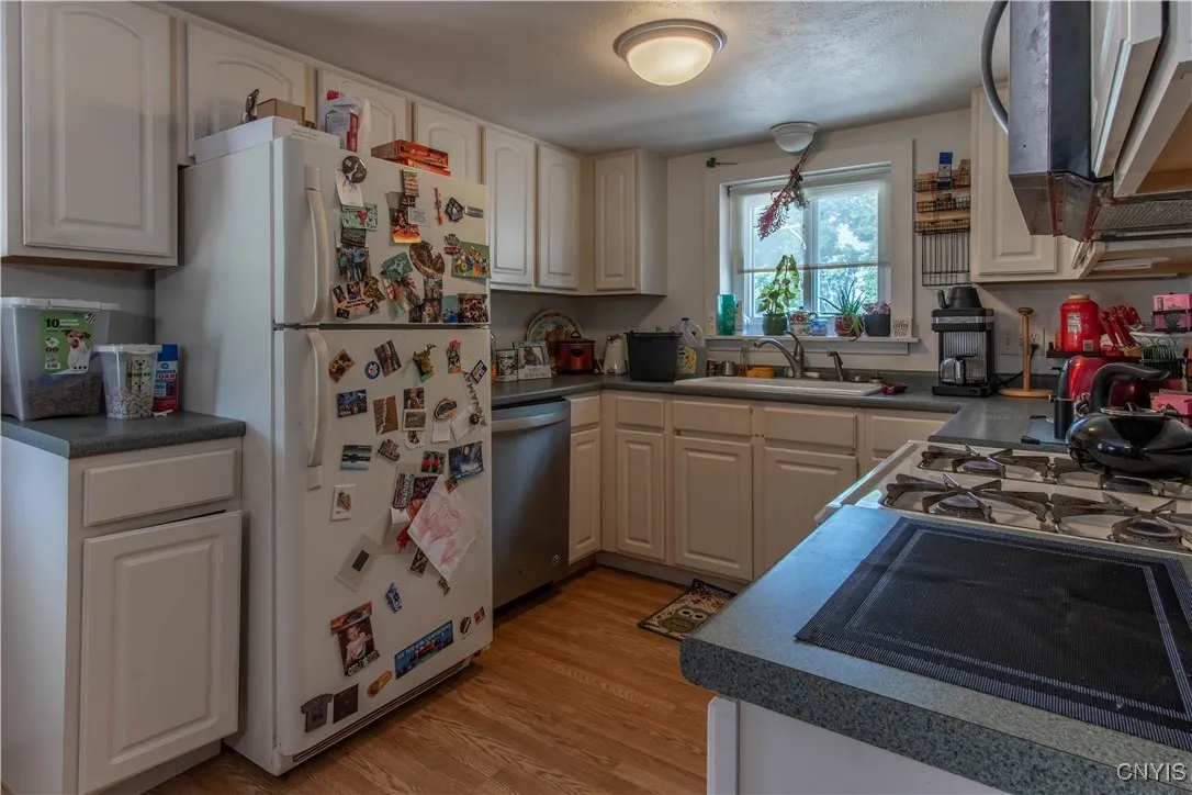 3130 County Route 15, Sandy Creek, New York 13142, Sandy Creek, New York 13142, 2 Bedrooms Bedrooms, 8 Rooms Rooms,2 BathroomsBathrooms,Residential,Closed,3130 County Route 15, Sandy Creek, New York 13142,0,S1588216