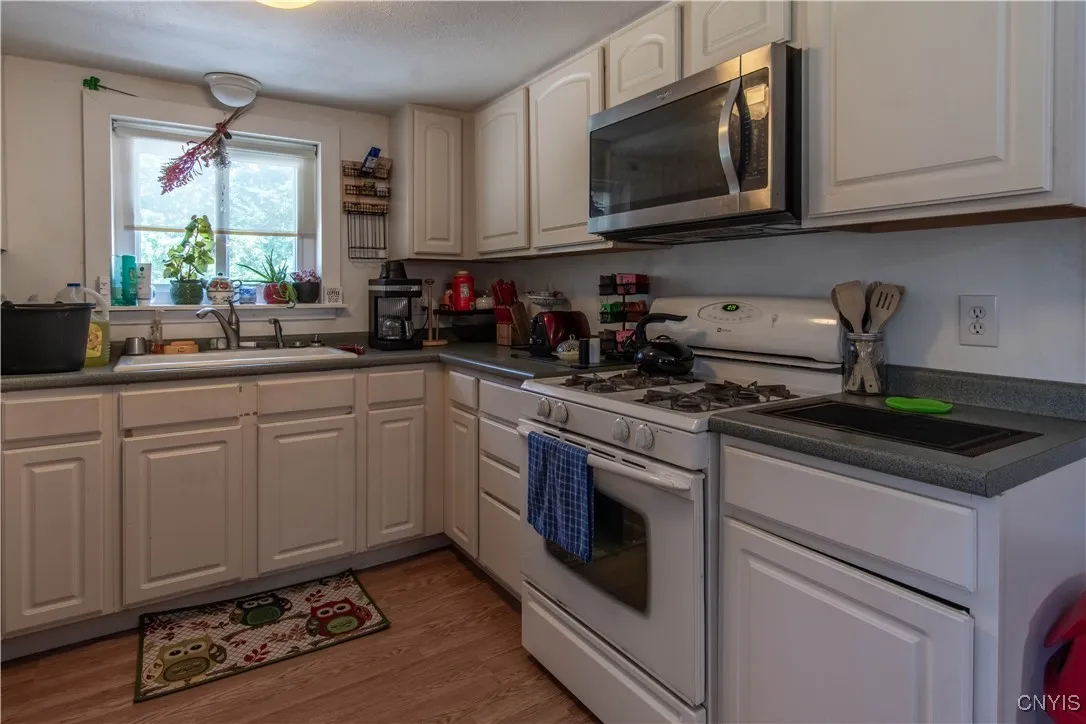 3130 County Route 15, Sandy Creek, New York 13142, Sandy Creek, New York 13142, 2 Bedrooms Bedrooms, 8 Rooms Rooms,2 BathroomsBathrooms,Residential,Closed,3130 County Route 15, Sandy Creek, New York 13142,0,S1588216