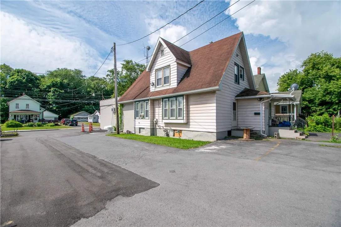 297-301 East North Street, Geneva-city, New York 1, Geneva City, New York 14456, 6 Bedrooms Bedrooms, ,3 BathroomsBathrooms,Residential,For Sale,297-301 East North Street, Geneva-city, New York 1,0,R1588043 297-301 East North Street, Geneva-city, New York 1, Geneva City, New York 14456, 6 Bedrooms Bedrooms, ,3 BathroomsBathrooms,Residential,For Sale,297-301 East North Street, Geneva-city, New York 1,0,R1588043