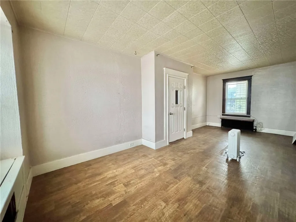 297-301 East North Street, Geneva-city, New York 1, Geneva City, New York 14456, 6 Bedrooms Bedrooms, ,3 BathroomsBathrooms,Residential,For Sale,297-301 East North Street, Geneva-city, New York 1,0,R1588043 297-301 East North Street, Geneva-city, New York 1, Geneva City, New York 14456, 6 Bedrooms Bedrooms, ,3 BathroomsBathrooms,Residential,For Sale,297-301 East North Street, Geneva-city, New York 1,0,R1588043