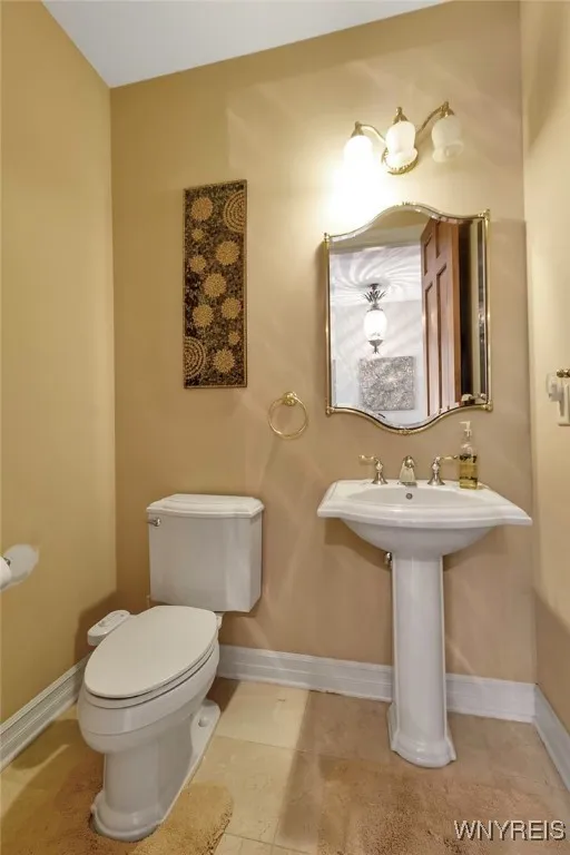 8 Kingfisher Court, Orchard Park, New York 14127, Orchard Park, New York 14127, 4 Bedrooms Bedrooms, 11 Rooms Rooms,3 BathroomsBathrooms,Residential,Closed,8 Kingfisher Court, Orchard Park, New York 14127,0,B1588171