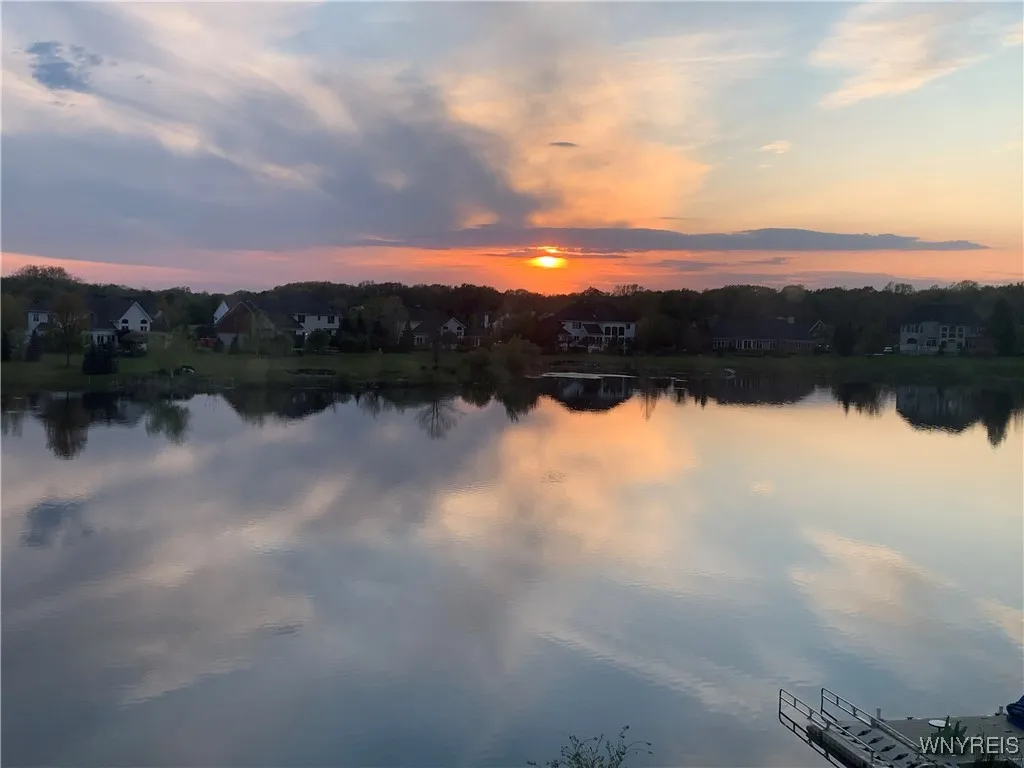 8 Kingfisher Court, Orchard Park, New York 14127, Orchard Park, New York 14127, 4 Bedrooms Bedrooms, 11 Rooms Rooms,3 BathroomsBathrooms,Residential,Closed,8 Kingfisher Court, Orchard Park, New York 14127,0,B1588171