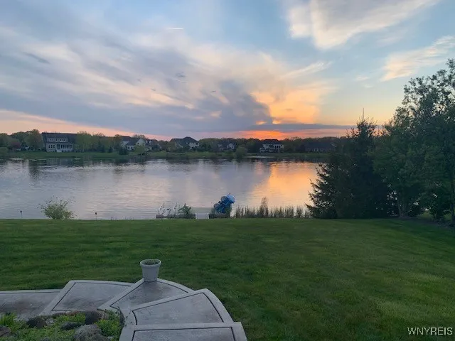 8 Kingfisher Court, Orchard Park, New York 14127, Orchard Park, New York 14127, 4 Bedrooms Bedrooms, 11 Rooms Rooms,3 BathroomsBathrooms,Residential,Closed,8 Kingfisher Court, Orchard Park, New York 14127,0,B1588171