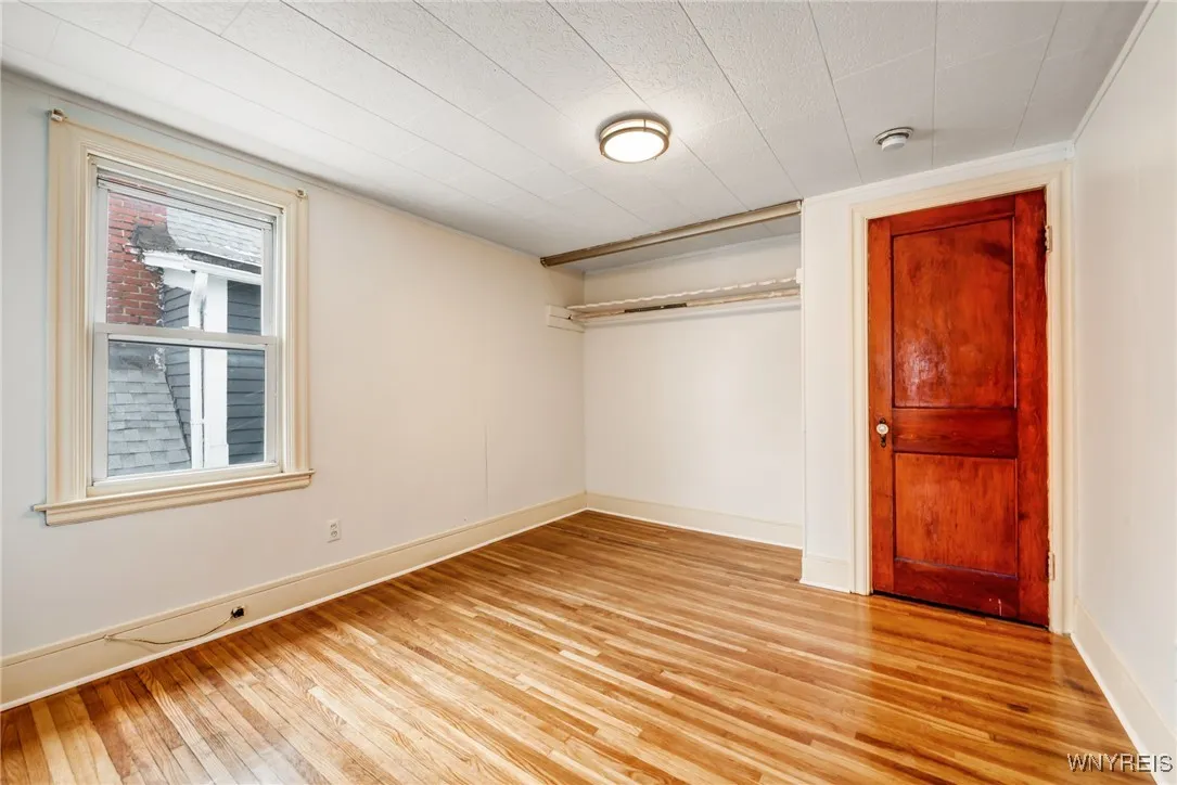 89 Poplar Avenue, Buffalo, New York 14211, Buffalo, New York 14211, 5 Bedrooms Bedrooms, ,2 BathroomsBathrooms,Residential,Closed,89 Poplar Avenue, Buffalo, New York 14211,0,B1588355