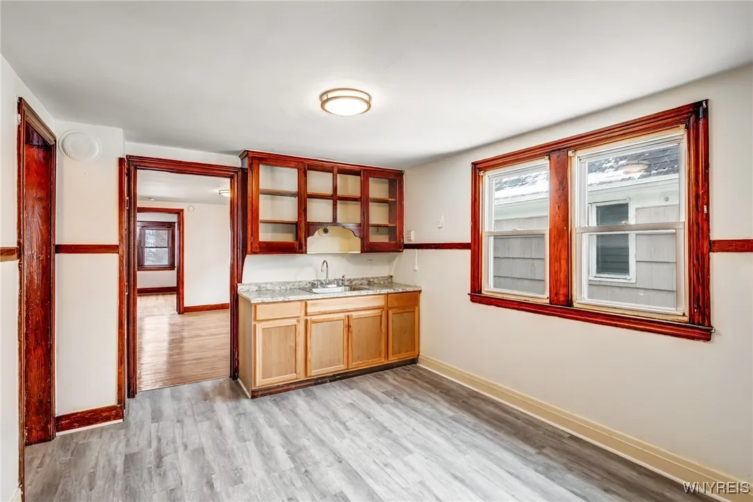 89 Poplar Avenue, Buffalo, New York 14211, Buffalo, New York 14211, 5 Bedrooms Bedrooms, ,2 BathroomsBathrooms,Residential,Closed,89 Poplar Avenue, Buffalo, New York 14211,0,B1588355