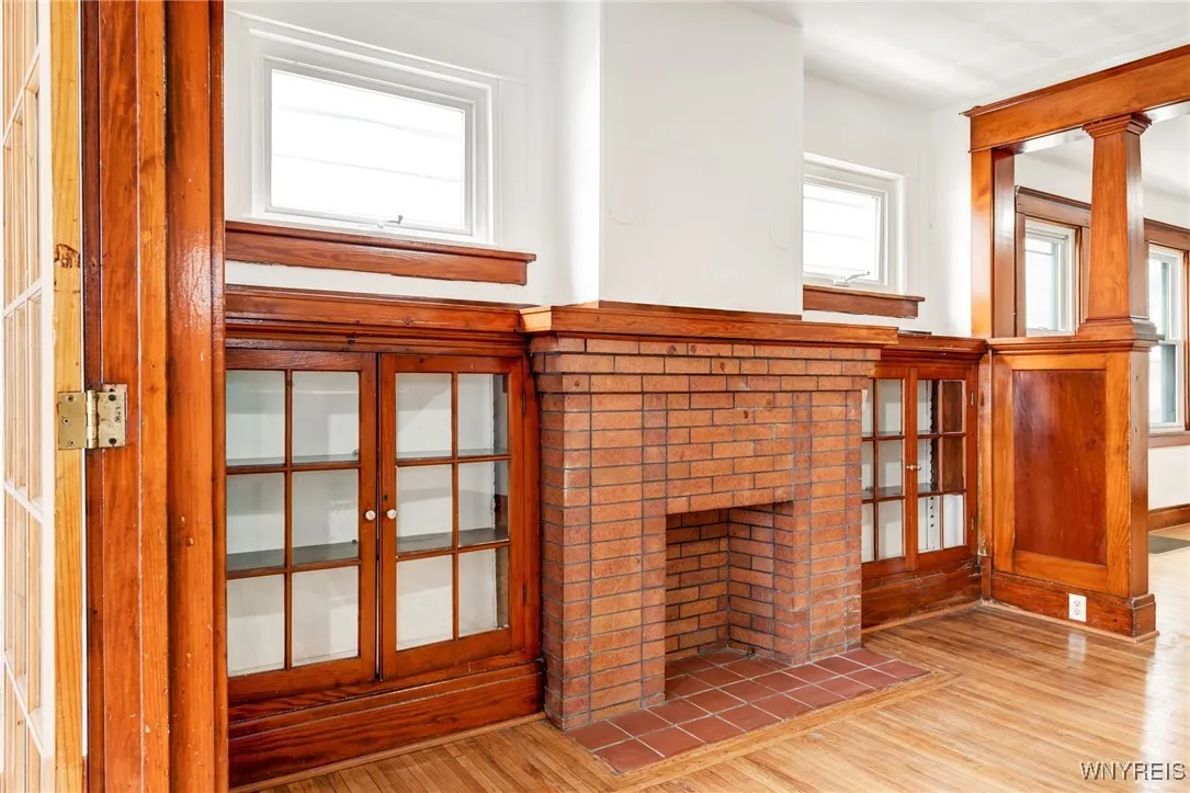 89 Poplar Avenue, Buffalo, New York 14211, Buffalo, New York 14211, 5 Bedrooms Bedrooms, ,2 BathroomsBathrooms,Residential,Closed,89 Poplar Avenue, Buffalo, New York 14211,0,B1588355