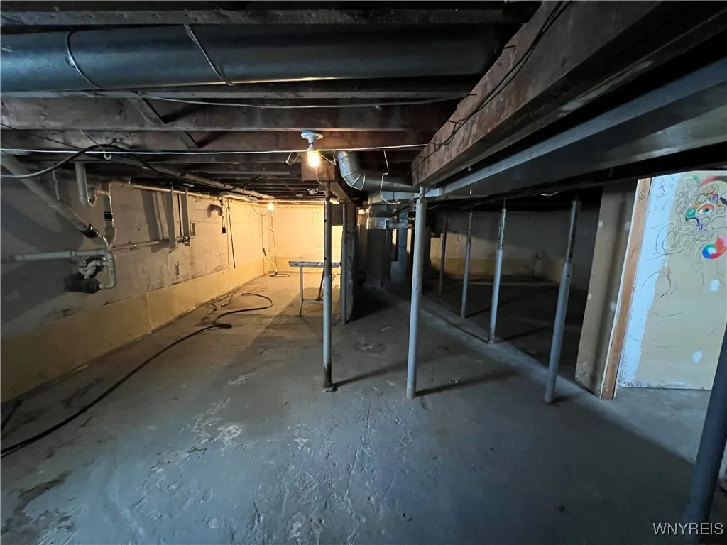 8610 Goodrich Road, Clarence, New York 14032, Clarence, New York 14032, 3 Bedrooms Bedrooms, 8 Rooms Rooms,2 BathroomsBathrooms,Residential,For Sale,8610 Goodrich Road, Clarence, New York 14032,B1588293